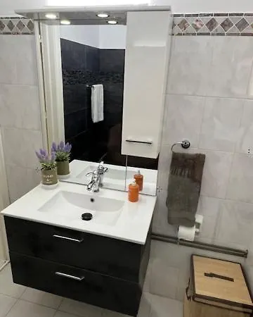 Center Getaway 3 Bedroom